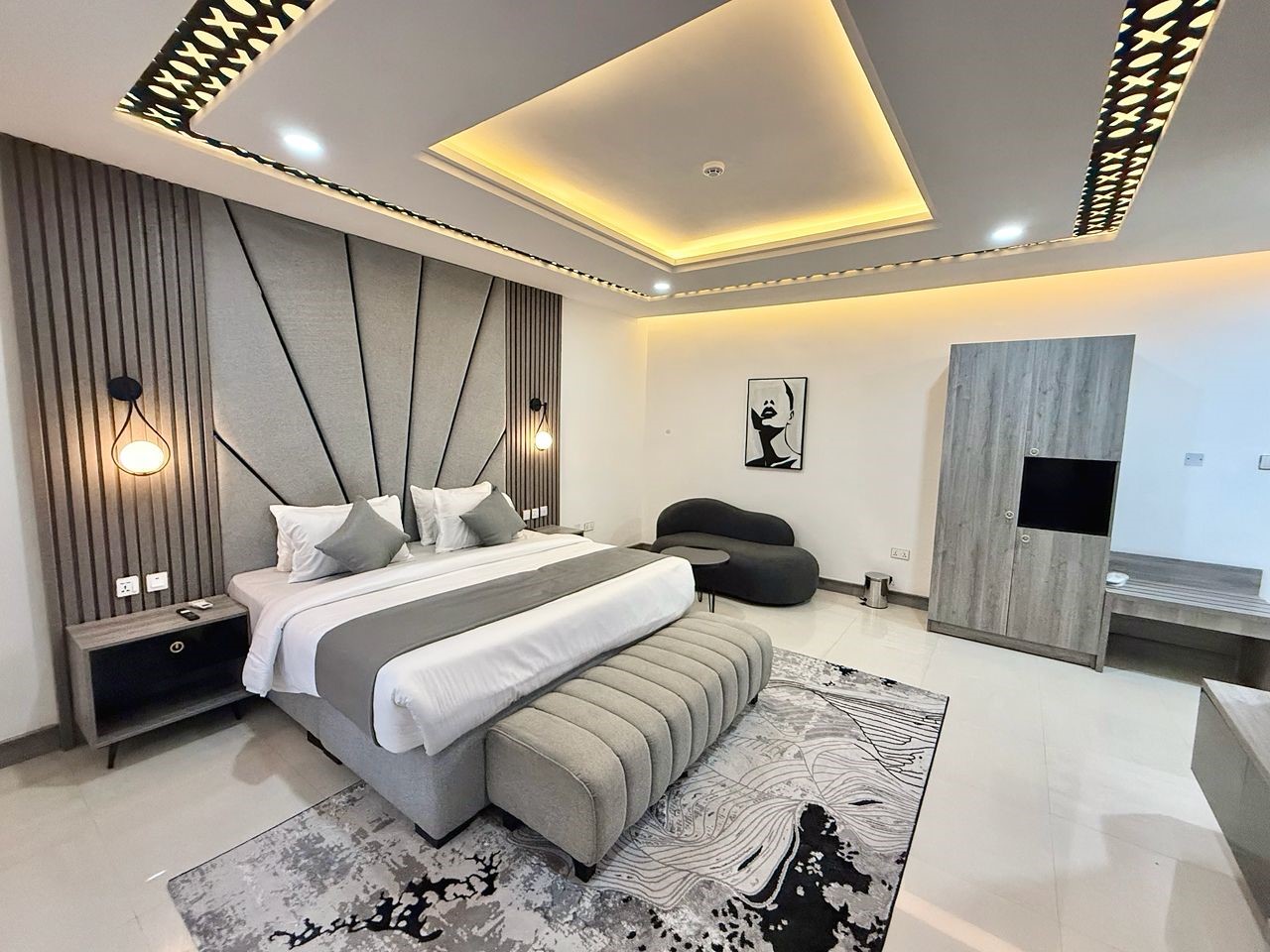 Executive Room